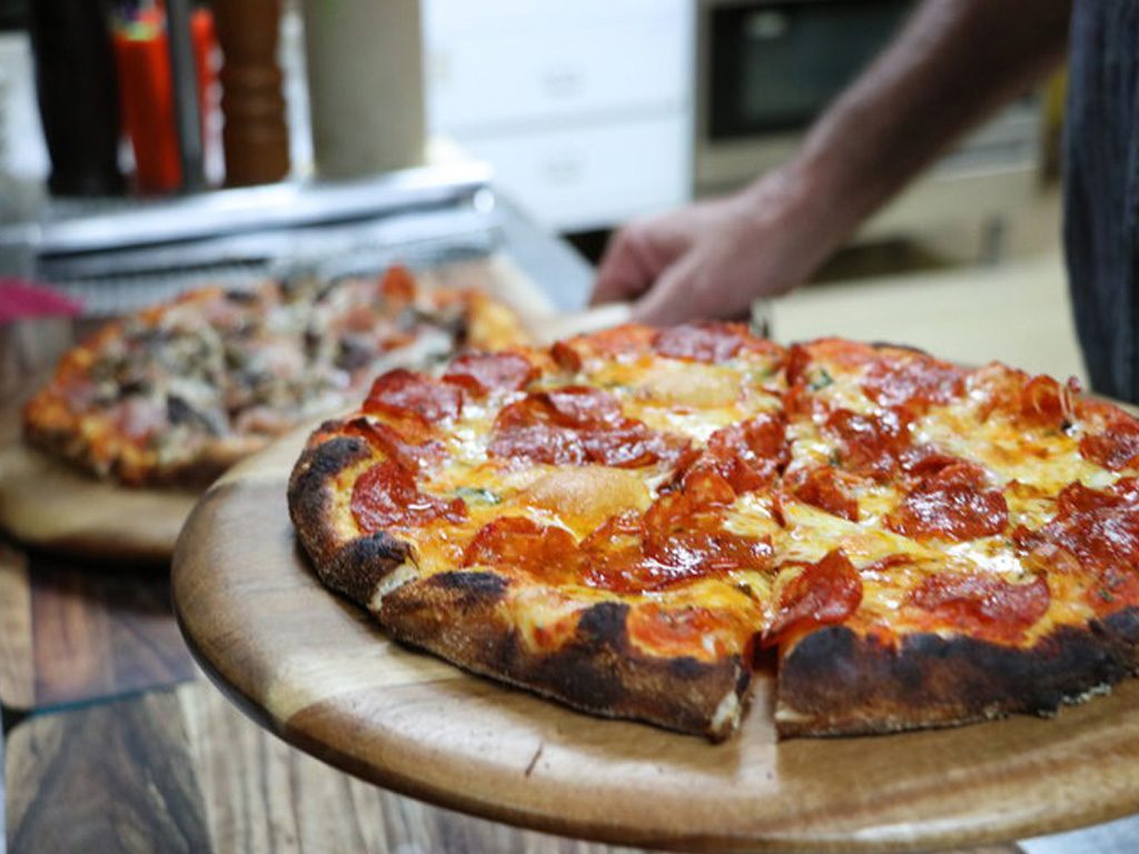 Wood Fired Pizza in the Outback At Ridgee Didge Café