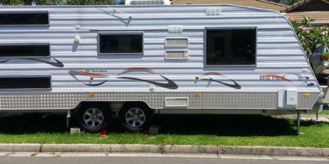 Caravans, RV’s & Kerbside Parking
